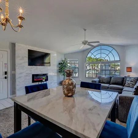 Gated Family Condo Near Disney Parks